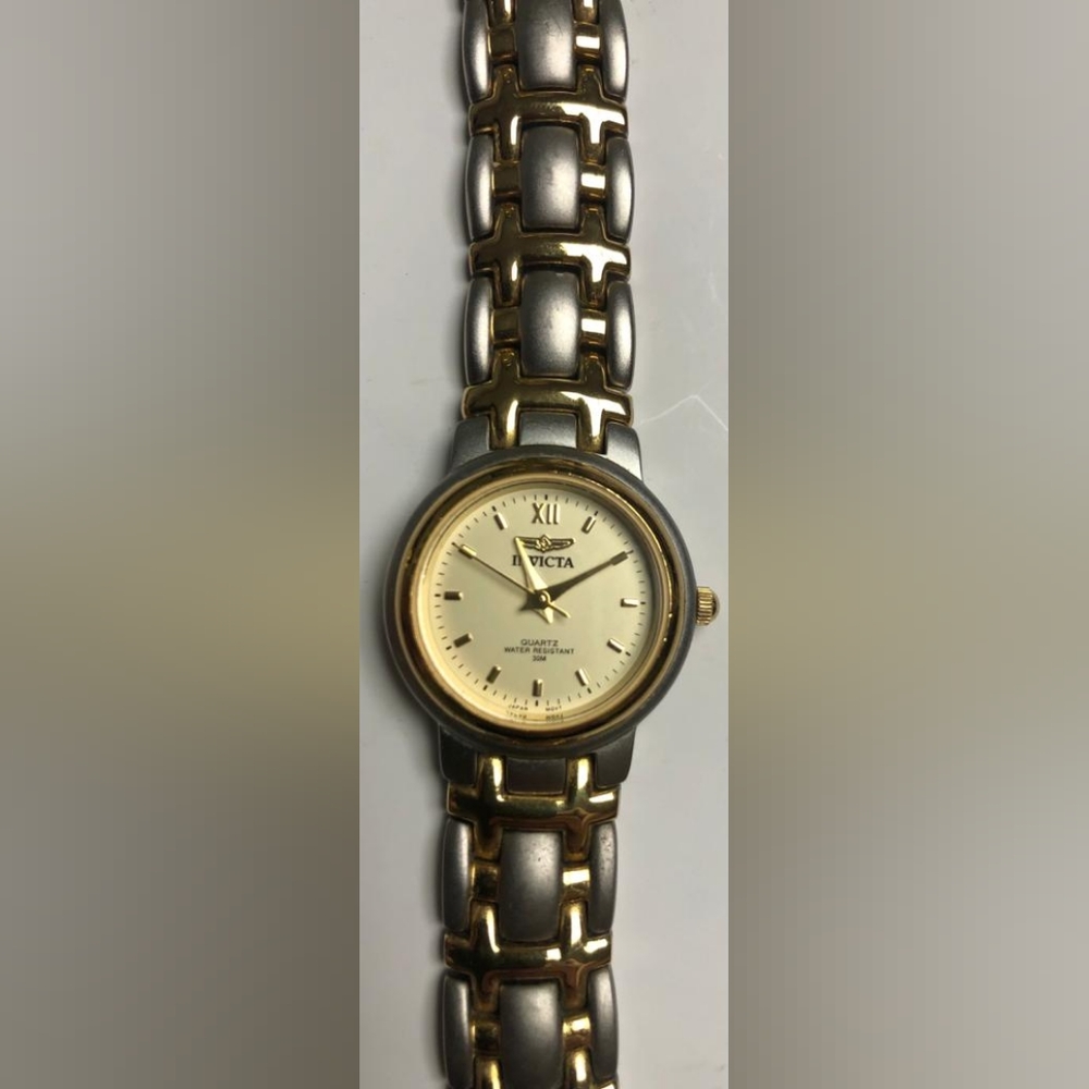 Invicta Lady Dual Tone Japan Movt Small 19mm Analog Quartz Watch~New Battery